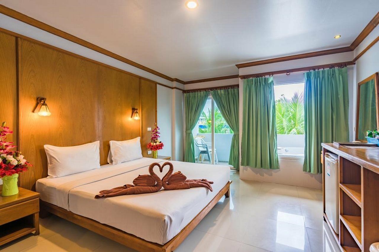 Patong Pearl Hotel Phuket Zewnętrze zdjęcie